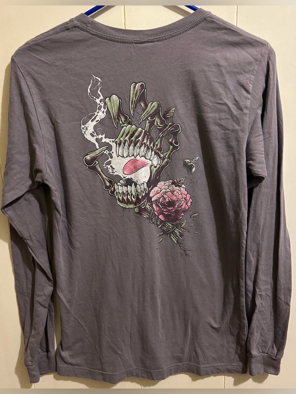 Santa Cruz Resurrect Hand long-sleeve t-shirt women’s small
